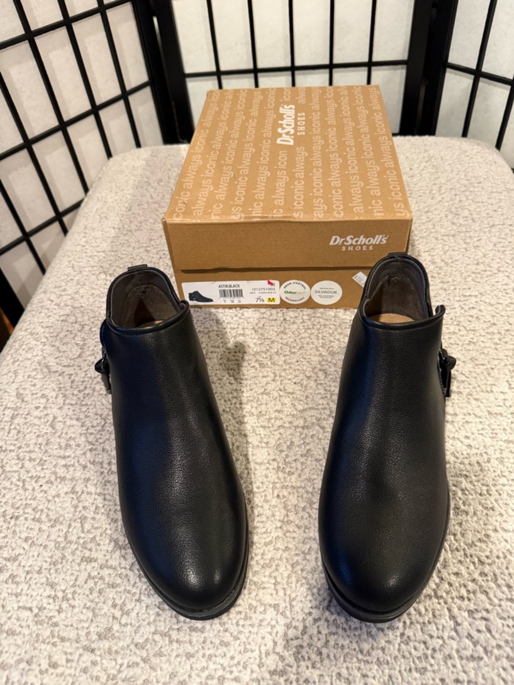 Dr. Scholl’s‎ Black Ankle Booties Women’s Size 7.5M Side Zip Comfort Boots NIB - Picture 4 of 4
